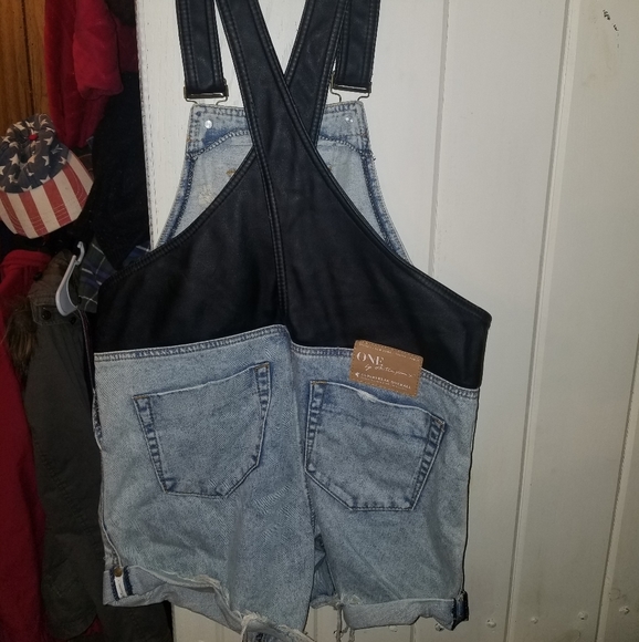 One teaspoon super freak overall shorts - Picture 6 of 14
